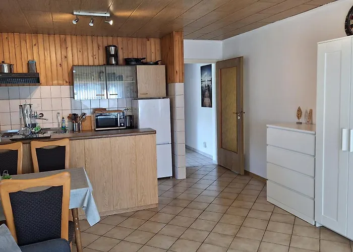 Seestern - Monteure & Geschaeftsreisende * Rossbach (Burgenlandkreis)